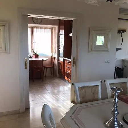 Guesthouse בית הארחה *