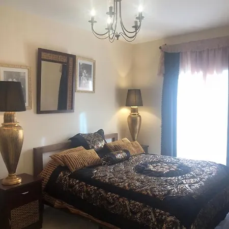 Guesthouse * מארבלה